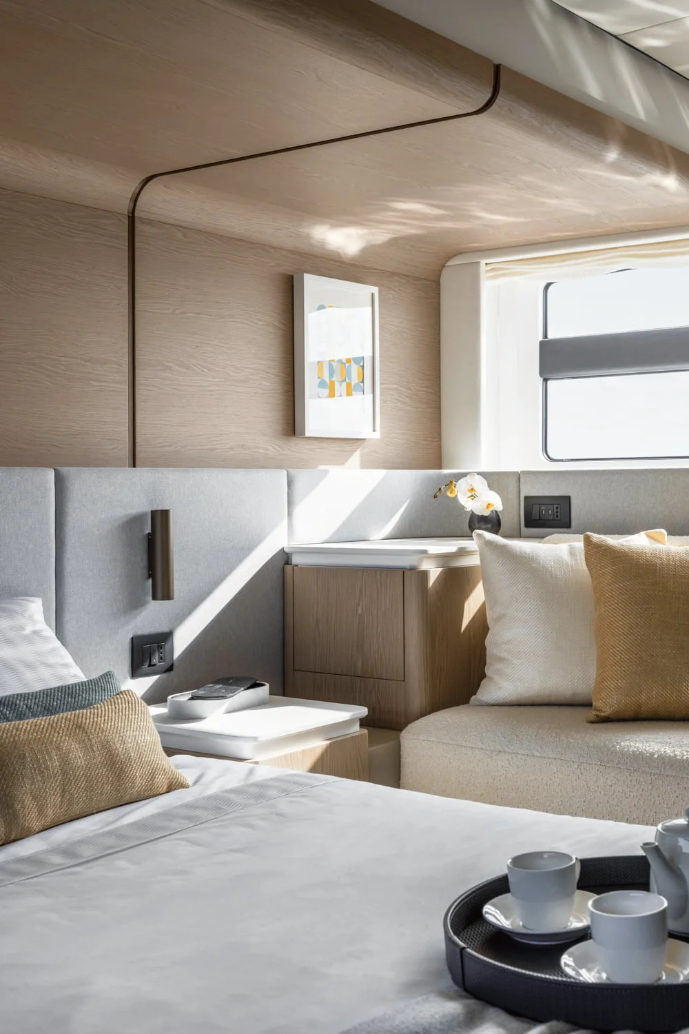 Azimut Fly 53 - Green Charter Azimut-Fly-53-Owner-Suite-4