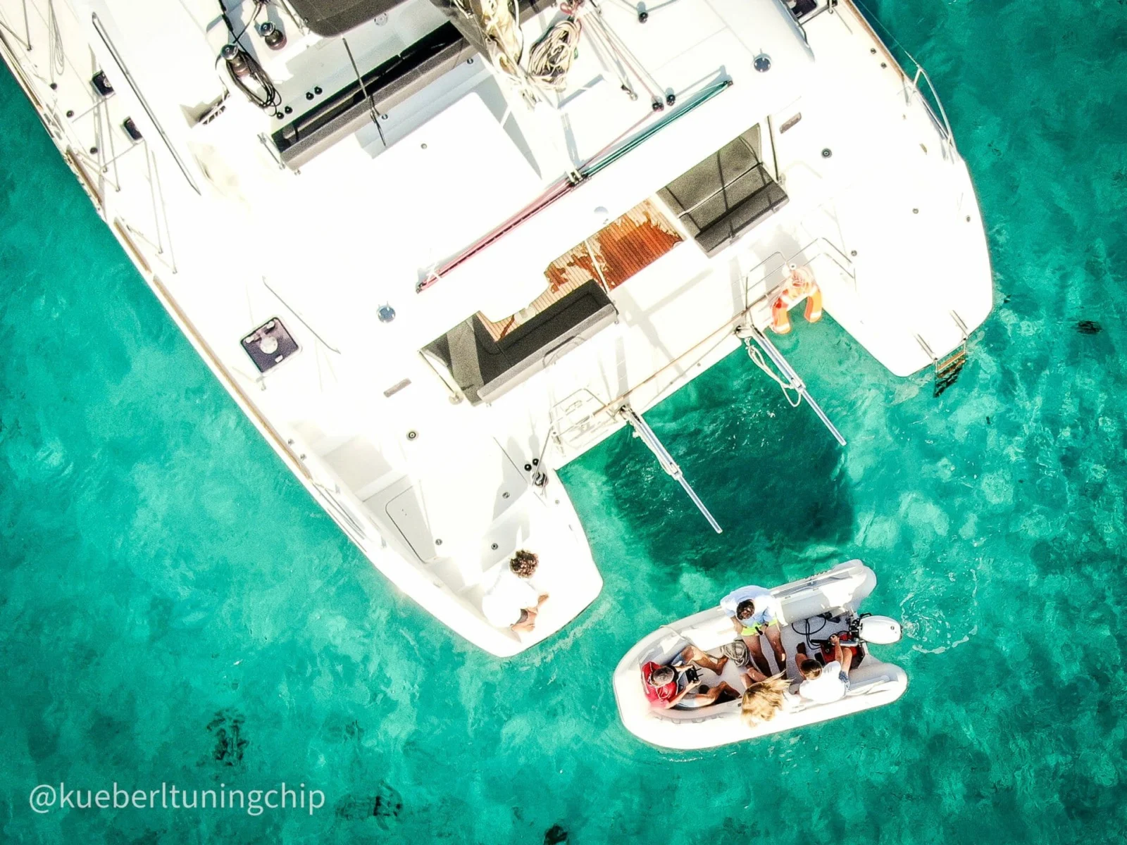 Catamaran Lagoon 450 - Green Charter Lagoon-450-15